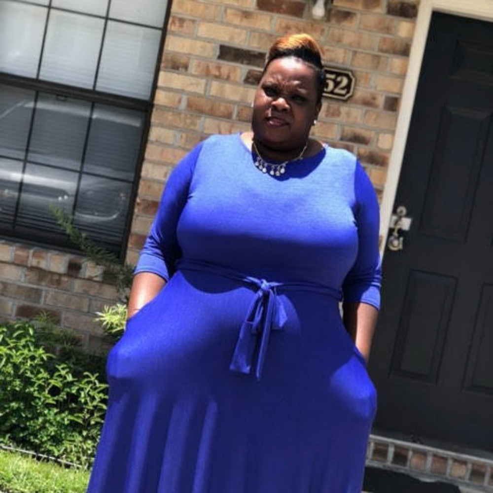 Blue slightly long sleeve dress with belt
